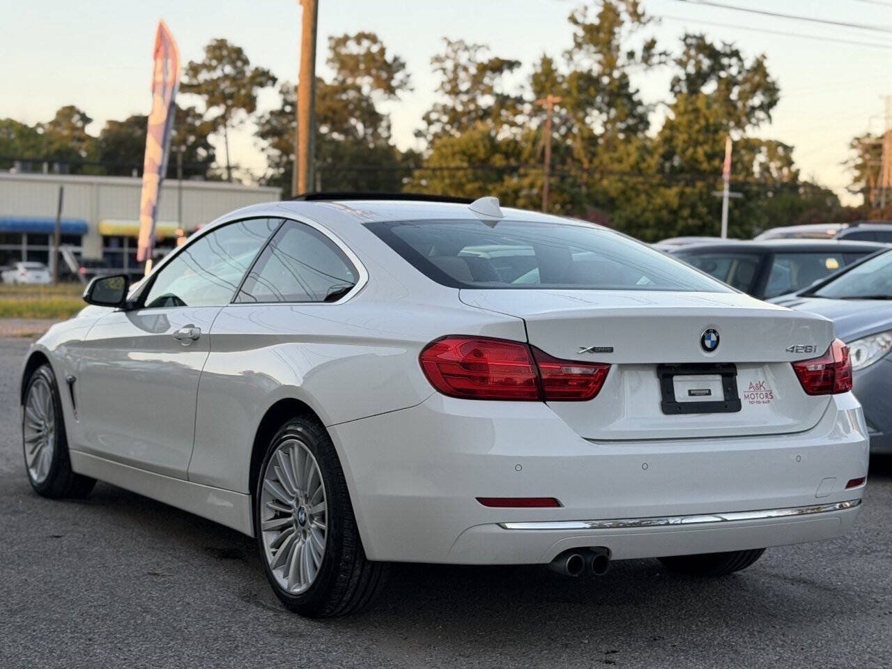Used 2015 BMW 428i xDrive Coupe AWD/4WD image 4