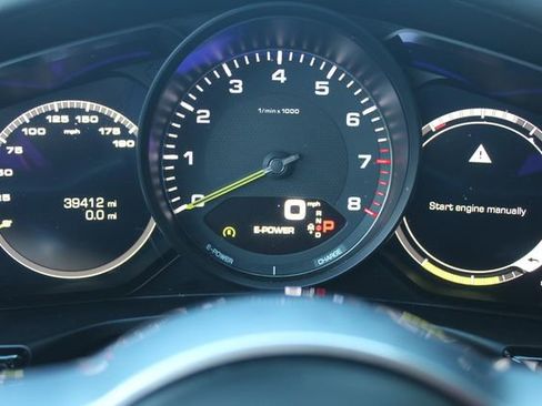 Used 2018 Porsche Panamera 4 image 20