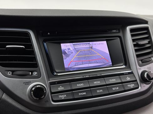 Used 2017 Hyundai Tucson SE w/ SE Popular Package 02 FWD image 15