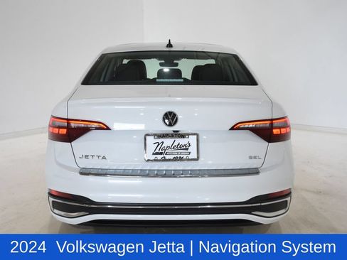 Used 2024 Volkswagen Jetta SEL FWD image 5