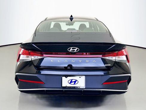 New 2026 Hyundai Elantra Sport w/ Cargo Package image 6