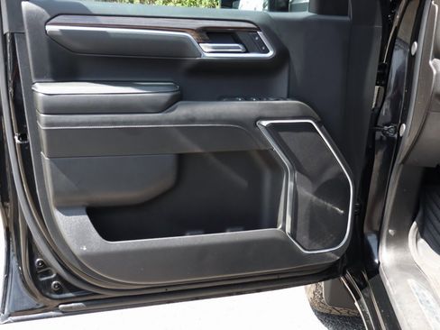 Used 2025 Chevrolet Silverado 1500 LT w/ Texas Edition Plus image 16