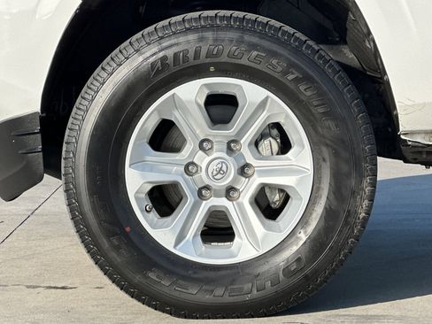 Used 2023 Toyota Tacoma SR image 23