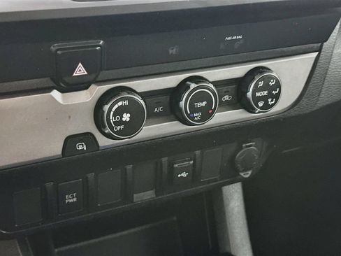 Used 2023 Toyota Tacoma SR w/ SR Convenience Package RWD image 18