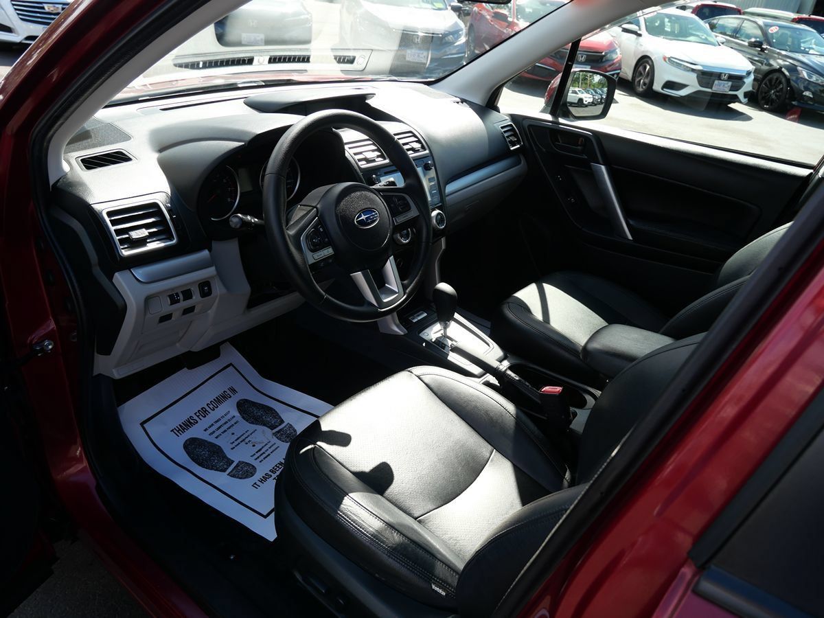 Used 2018 Subaru Forester 2.5i Premium w/ All-Weather Package AWD/4WD image 9