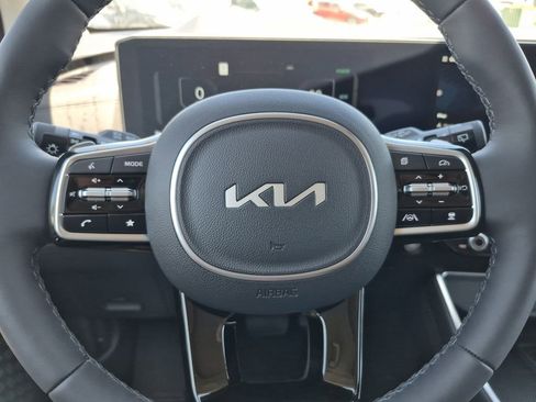 New 2026 Kia Carnival SX Prestige image 20