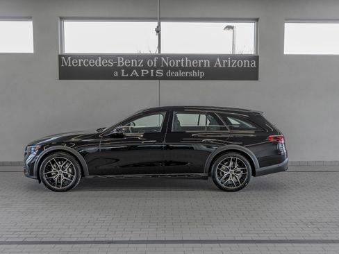 Used 2025 Mercedes-Benz E 450 4MATIC All-Terrain Wagon image 2
