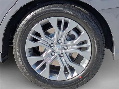 New 2026 Honda Odyssey Touring image 10