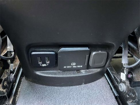 Used 2018 Chevrolet Malibu LT image 15