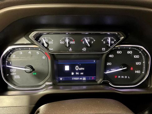 Used 2019 GMC Sierra 1500 SLT w/ SLT Premium Package image 23