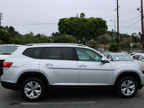 Used 2019 Volkswagen Atlas SE w/ Towing Package image 7