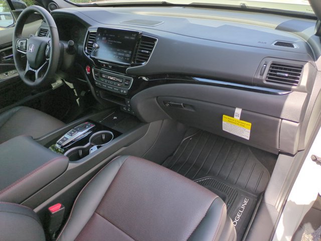 Certified 2026 Honda Ridgeline Black Edition image 22