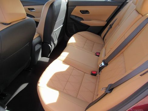 New 2025 Nissan Sentra SV image 8