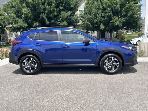 Used 2025 Subaru Crosstrek 2.5i Premium AWD/4WD image 7