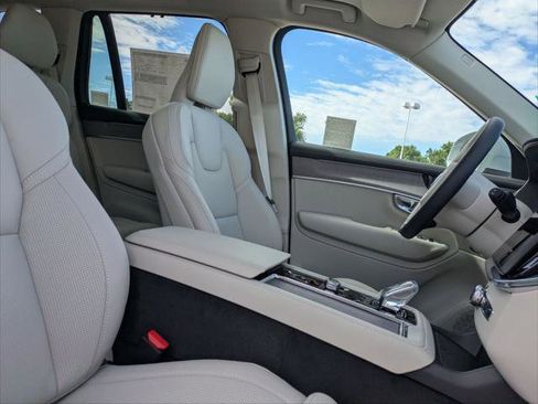 New 2026 Volvo XC90 T8 Ultra w/ Protection Package Premier image 13