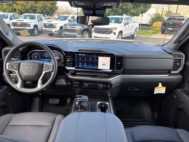 New 2026 Chevrolet Silverado 1500 RST w/ Z71 Off-Road Package AWD/4WD image 13
