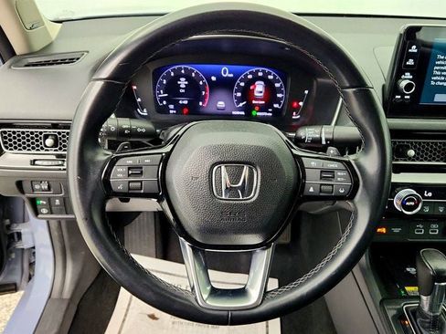 Used 2022 Honda Civic Touring image 14