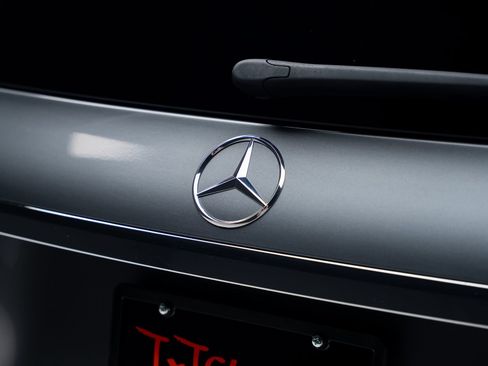Used 2024 Mercedes-Benz Maybach GLS 600 4MATIC image 31