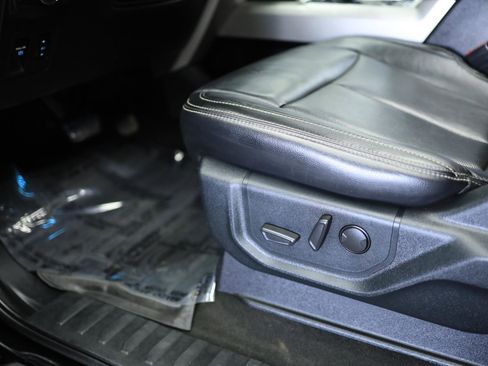 Used 2020 Ford F150 Lariat w/ Equipment Group 502A Luxury image 28