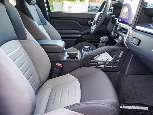 New 2026 Toyota Tacoma TRD Off-Road AWD/4WD image 22