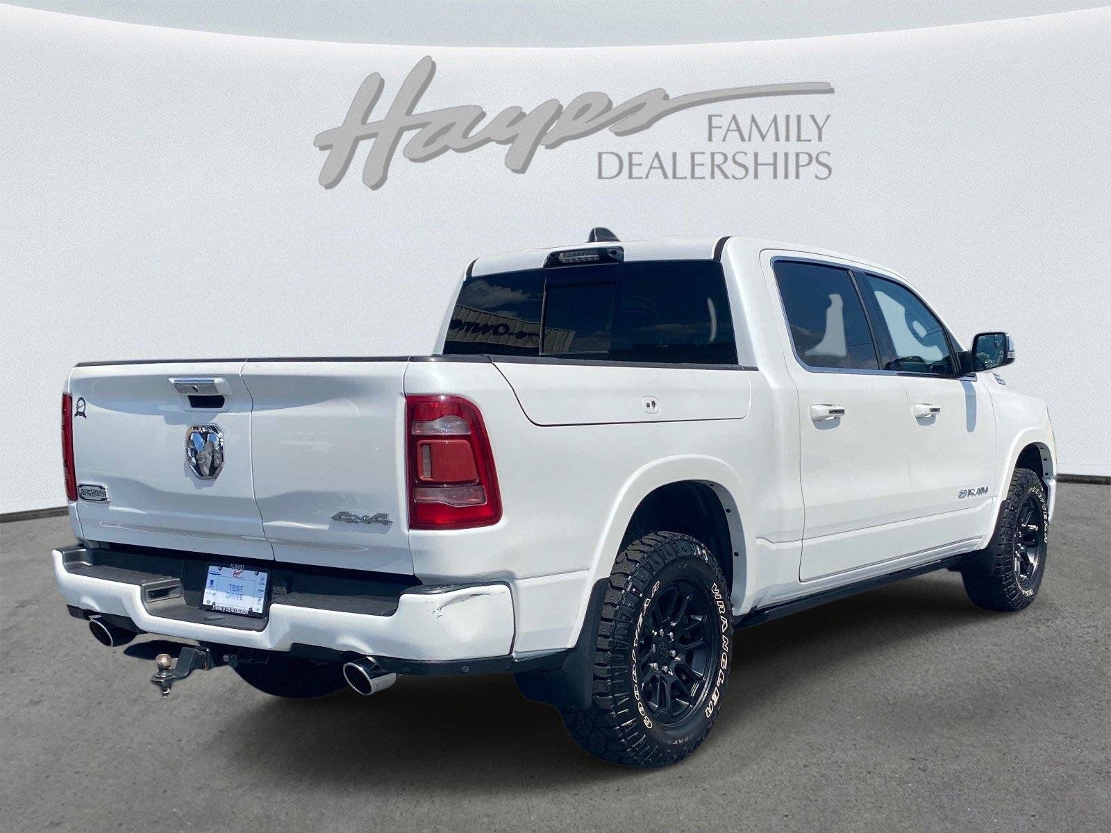 Used 2022 RAM 1500 Limited AWD/4WD image 3