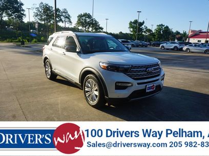 Used 2023 Ford Explorer Limited w/ Limited Technology Package