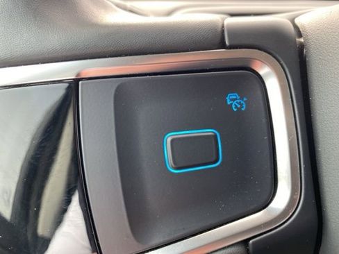 Used 2025 Ford Expedition Active image 21