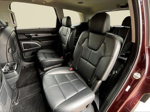 Used 2020 Kia Telluride EX w/ EX Premium Package image 23