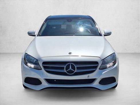 Used 2018 Mercedes-Benz C 300 Sedan image 2
