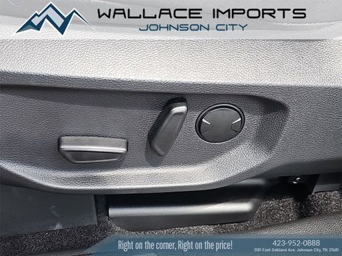 Used 2025 Ford Ranger Lariat image 9