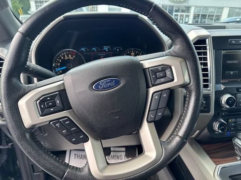 Used 2015 Ford F150 Lariat AWD/4WD image 16