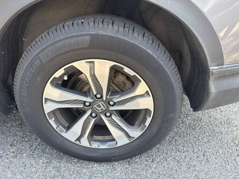 Used 2020 Honda CR-V LX image 6