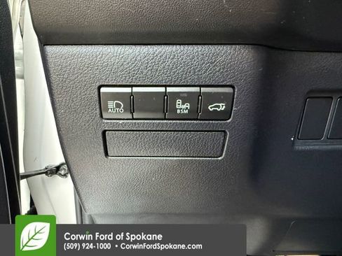 Used 2018 Lexus NX 300h 300h image 25