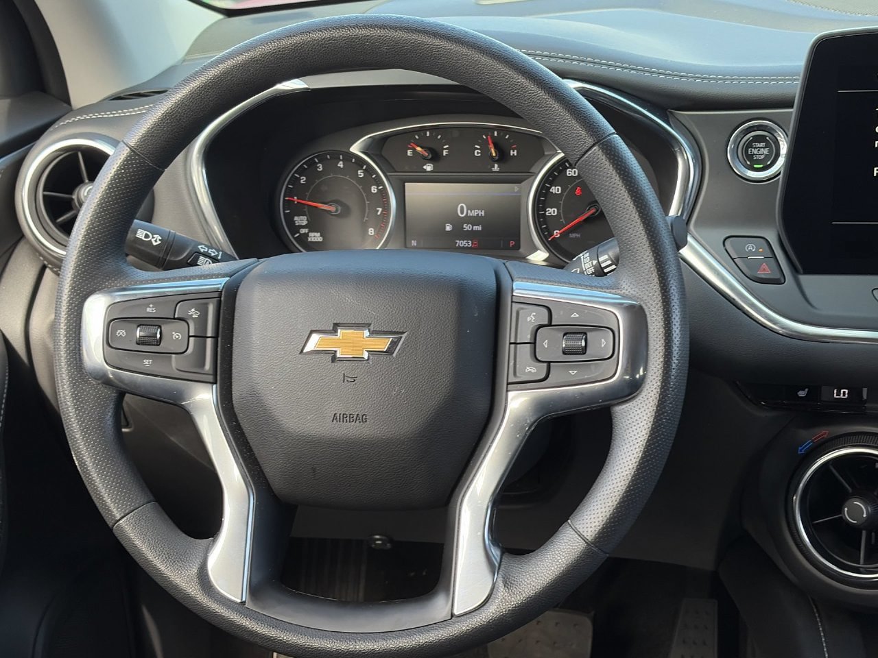 Used 2024 Chevrolet Blazer LT FWD image 13