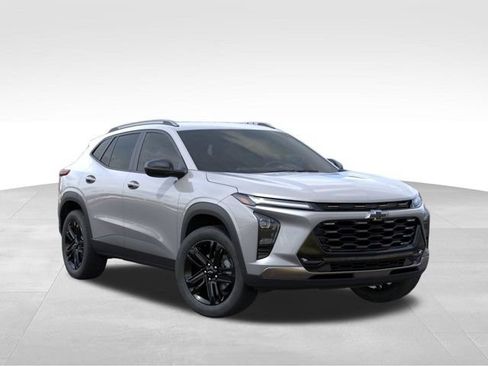 New 2026 Chevrolet Trax ACTIV FWD image 7