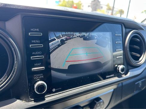 Used 2020 Toyota Tacoma SR RWD image 6