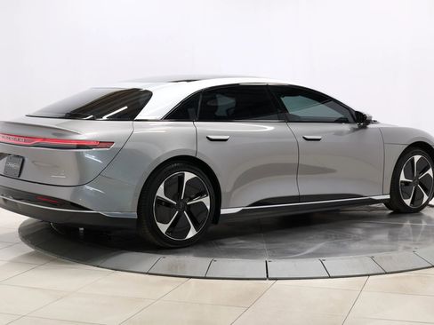 Used 2023 Lucid Air Touring image 5