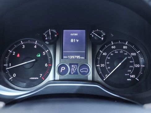Used 2014 Lexus GX 460 w/ Premium Package AWD/4WD image 28