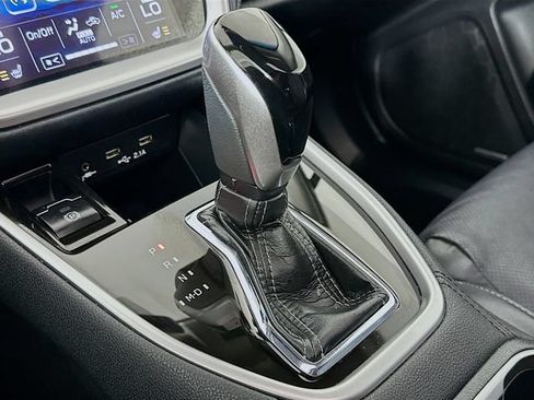 Used 2022 Subaru Outback Limited AWD/4WD image 30