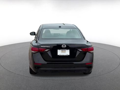 Used 2025 Nissan Sentra SV FWD image 10