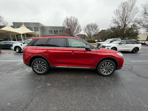 New 2026 Lincoln Corsair Reserve image 6