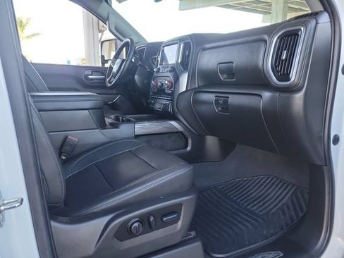 Certified 2022 Chevrolet Silverado 2500 LTZ w/ LTZ Premium Package AWD/4WD image 21