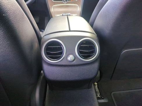 Used 2018 Mercedes-Benz C 300 Sedan image 17