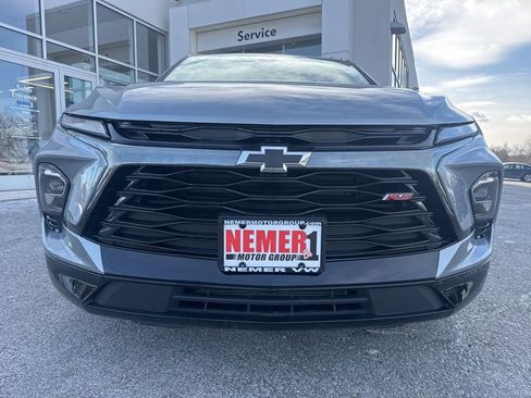 Used 2023 Chevrolet Blazer RS w/ Enhanced Convenience Package image 2