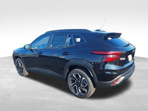 New 2026 Chevrolet Trax RS w/ Driver Confidence Package FWD image 3