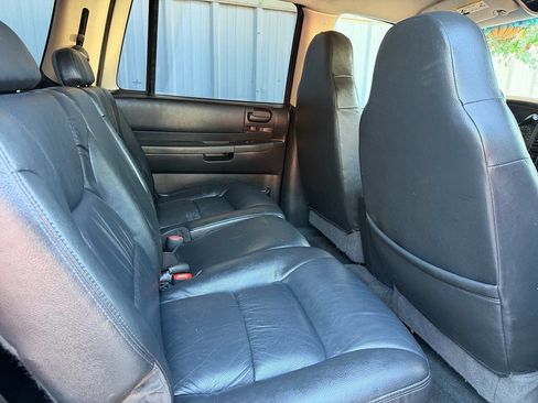 Used 2003 Dodge Durango SLT RWD image 15