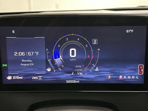 Used 2024 Chevrolet Traverse LT w/ LPO, Floor Liner Package AWD/4WD image 34