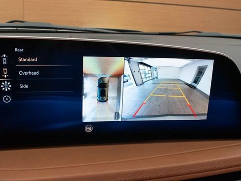 Used 2025 Cadillac XT4 Sport AWD/4WD image 30