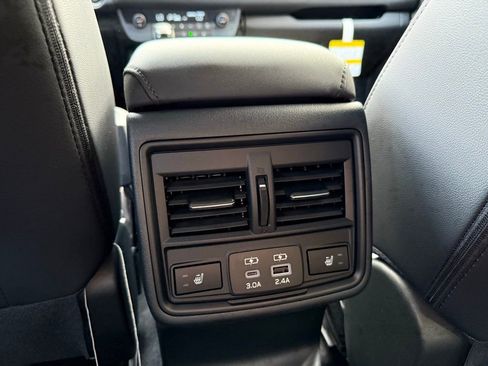 New 2026 Subaru Outback Limited AWD/4WD image 26