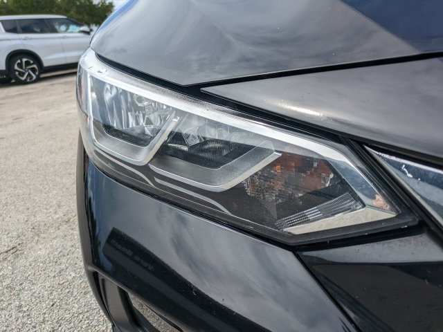 Used 2022 Nissan Sentra SV w/ Trunk Package FWD image 10